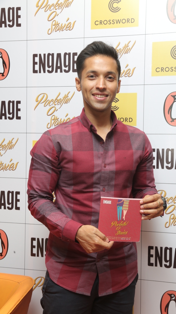 author-durjoy-datta-with-the-newly-curated-book-pocketful-ostories-at-crossword-bookstores-malad1-e1543674177899.jpg